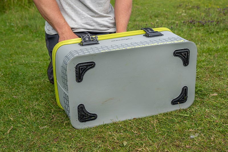 Matrix Chladící Taška EVA XL Bait Storage System (11)